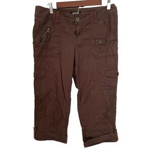 Y2K Apt. 9 Women’s Cargo Capri Pants Size 8 Brown Utility Pockets Adjustable Hem